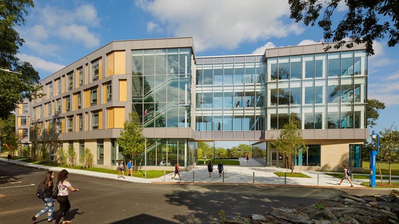 Skyline Residence Hall - Waltham, Massachusetts, de William Rawn Associates