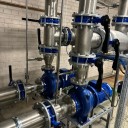 Instalare pompe de căldură și unități de răcire pentru centrala de utilități a unei fabrici de