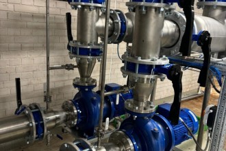 Instalare pompe de căldură și unități de răcire pentru centrala de utilități a unei fabrici de