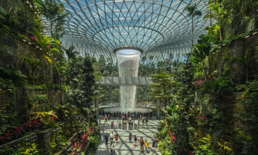 Jewel, extensie a Aeroportului International Singapore-Changi - Safdie Architects