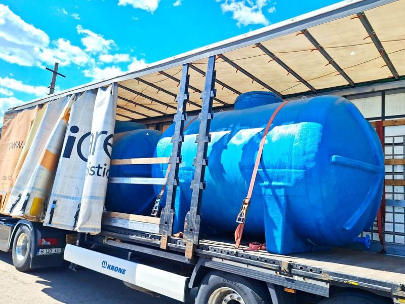 Rezervoare supraterane pentru stocarea lichidelor: fibră de sticlă sau polipropilenă?