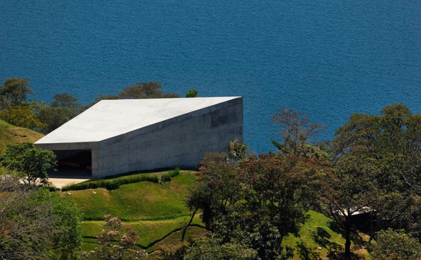 9. Capela Cardedeu, El Salvador