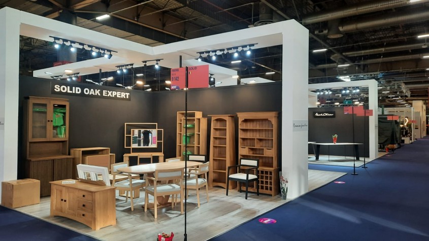 Designeri de mobilier din România expun la Paris cele mai noi colecții de mobilier și accesorii