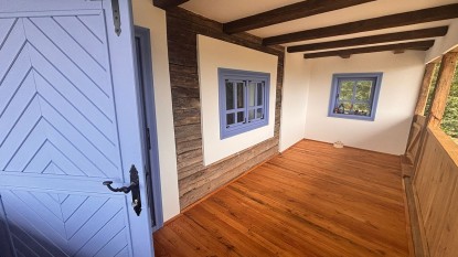 Restaurarea unei case tradiționale cu materiale naturale  NATURALPAINT