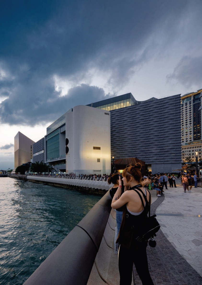 Renovarea și extinderea muzeului de artă din Hong Kong  Hong Kong EQUITONE