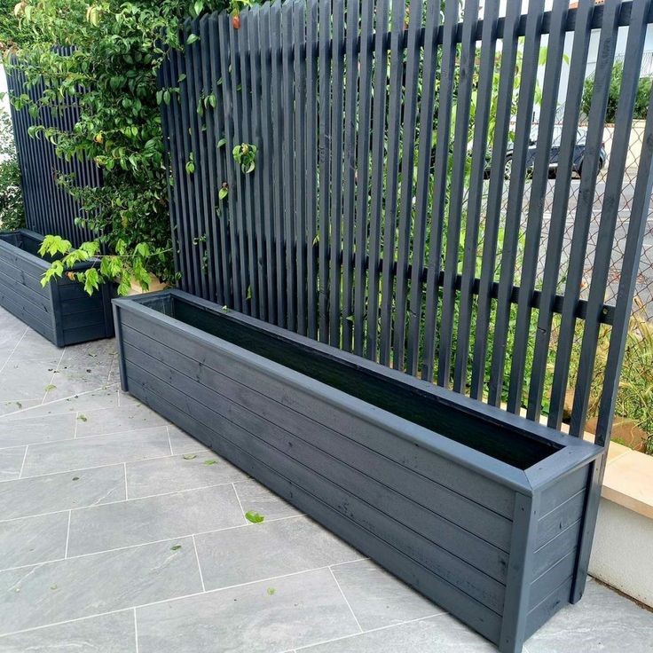 Mobilier urban sustenabil: De ce orașele moderne aleg produsele WPC