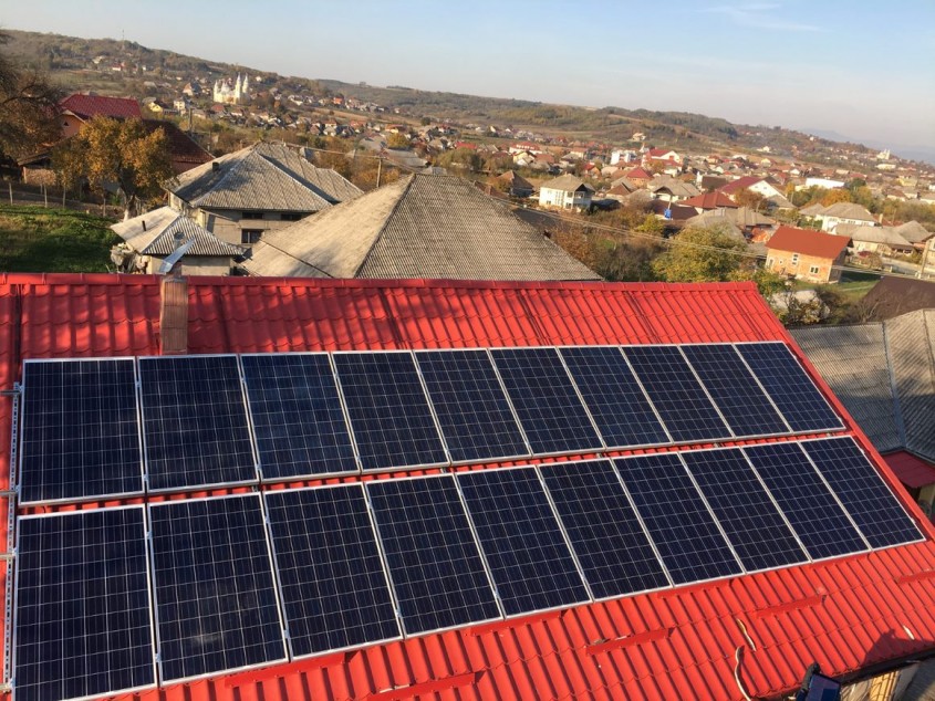 Pompă de căldură + încălzire în pardoseală + sistem fotovoltaic  –  combinaţia perfectă