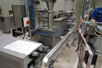 Proiectarea fabricarea și furnizarea de sisteme inovatoare de topire și manipulare a grăsimilor pentru o fabrică