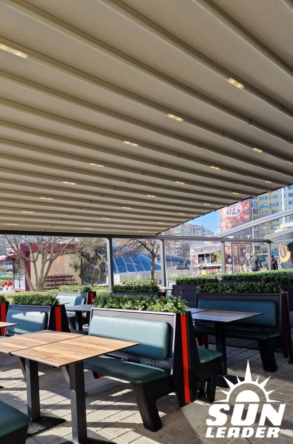 Lanțul de restaurante Mesopotamia și terasele cu pergole retractabile  