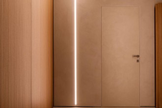 Ușile Eclisse sunt vedetele proiectului Casa Erre, Italia