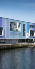 Inovație și culoare la Belfast Waterfront: Un proiect spectaculos de 1.750 m&sup2; din policarbonat colorat
