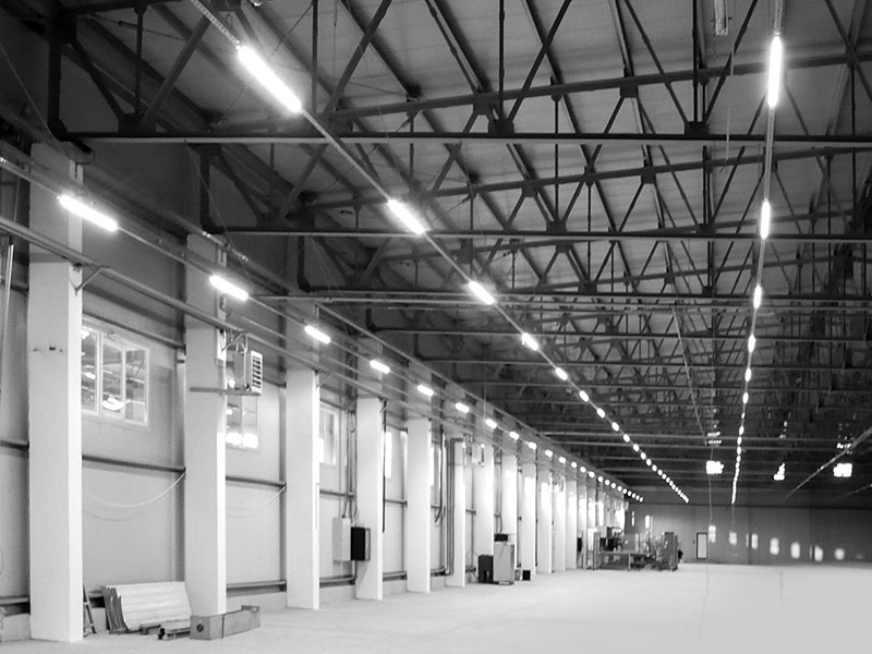 LEDLine 4 – Soluția de iluminat eficientă pentru birouri, fabrici și spații de lucru moderne