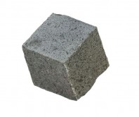 Piatra Cubica Andezit Albini 5/5/5 cm, cu 1-3 fete taiate