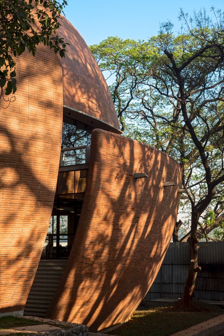 Institutul pentru inovatie, antreprenoriat si leadership Bhau, India - Shibanee & Kamal Architects