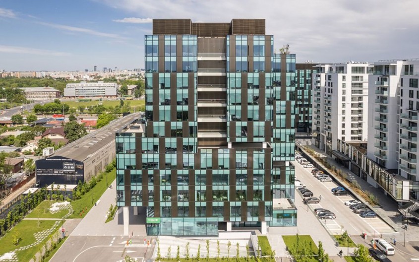 ALUCOBOND® Artenara: Eleganță și rezistență pentru fațade moderne