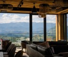 The Pines Bucegi Lodge &ndash; sonorizare profesionala pentru o experienta autentica de hotel boutique