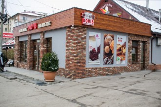 Brutăria Dovis Iași &ndash; Tradiție și design cu cărămidă aparentă handmade