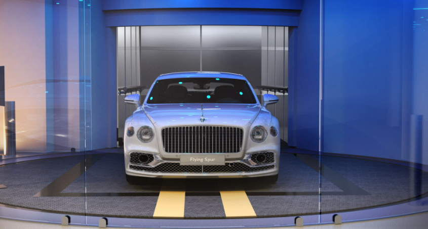 ”Bentley”-ul clădirilor rezidențiale are lift care te duce cu mașina până la etajul 61