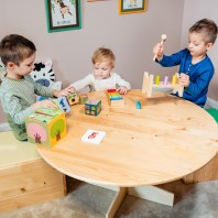 Masa rotunda Montessori de activitati