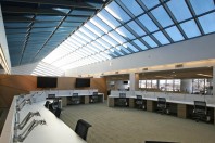 SageGlass - Vitraj cu transmisie luminoasa si control solar reglabil