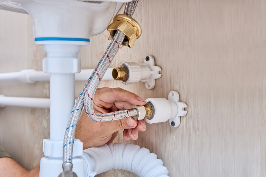 Cât vă va costa renovarea băii?
