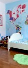Ambientarea camerei copilului cu tapet foto MallDeco