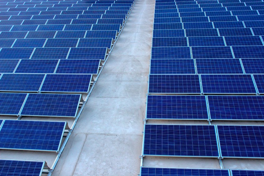 Cum pot diferite industrii să se folosească de un sistem fotovoltaic?