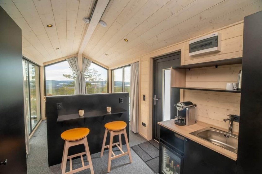 Pot să duc o viață liniștită și fără lipsuri într-un <i>tiny house</i> de 25 mp?