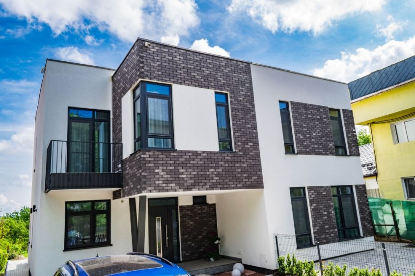 Cărămidă aparentă klinker: soluția ideală pentru fațade moderne