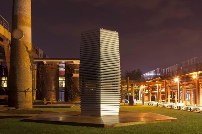 Smog Free Tower