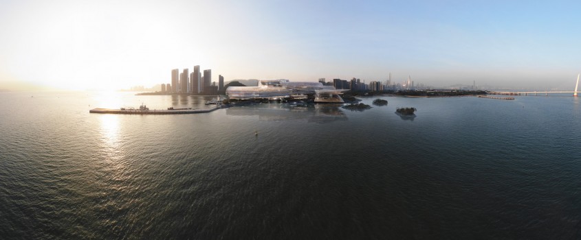 Jean Nouvel a proiectat Casa Operei din Shenzhen ca o prelungire delicată a mării