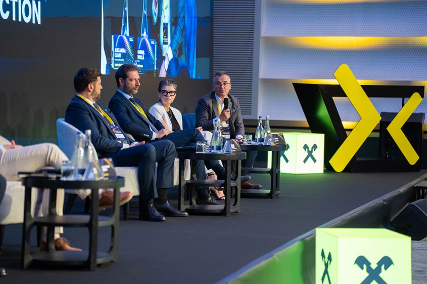 Mesajul transmis la București de lideri internaționali Reconstrucția Ucrainei poate repoziționa Rom&acirc;nia &icirc;n centrul investițiilor regionale