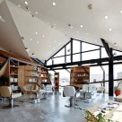 Un vechi restaurant japonez transformat in salon de coafura
