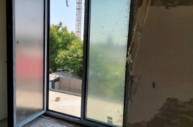 Soluții sustenabile pentru șantiere moderne: Redu poluarea cu plastic folosind folia lichidă distribuită de Vectis Tet