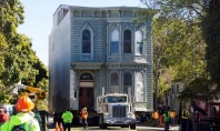 Cum a fost mutată o casă veche de peste 100 de ani la o altă adresă