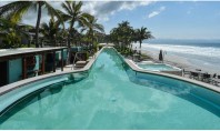 Myrtha Pools a furnizat un bazin infinity pentru hotelul W Punta de Mita Marriott Bazinul din