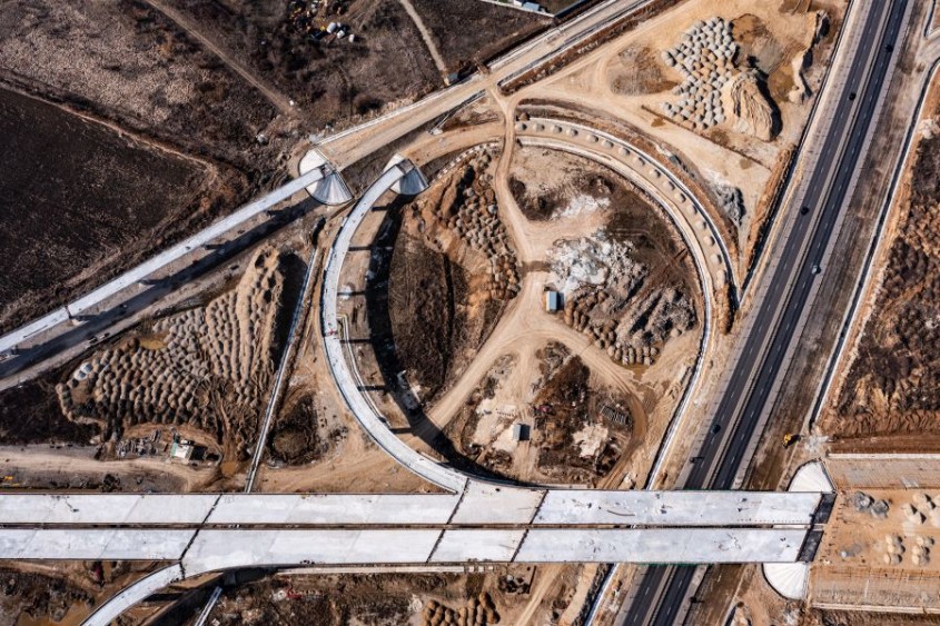  Asistența topografică &icirc;n șantier: corelarea dintre proiect și execuție