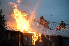 Siguranţa la incendiu: Astăzi, o cameră întreagă arde în 3 minute. Cum ne protejăm