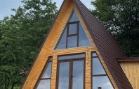 Tâmplărie PVC Gealan de la Sabiterm – Soluția ideală pentru cabanele A-Frame