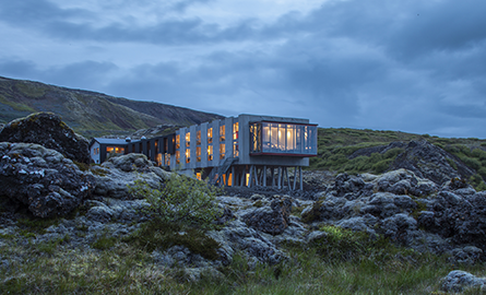 Hotelul Ion din Islanda, o destinatie pentru aventurieri 