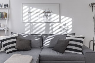 Apartamentul unui arhitect londonez, făcut să se încadreze într-un buget minimal