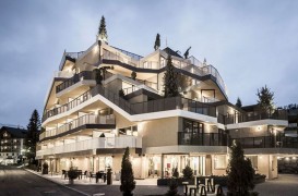 Acest hotel deosebit din Dolomiti parca aduce natura in interior
