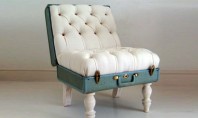Un scaunel decorativ ca de poveste din valiza de piele a bunicii Aveti prin debara o