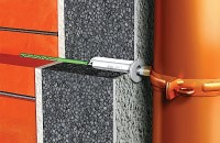 Soluții de fixare pe termosisteme pe baza de polistiren sau vată minerală