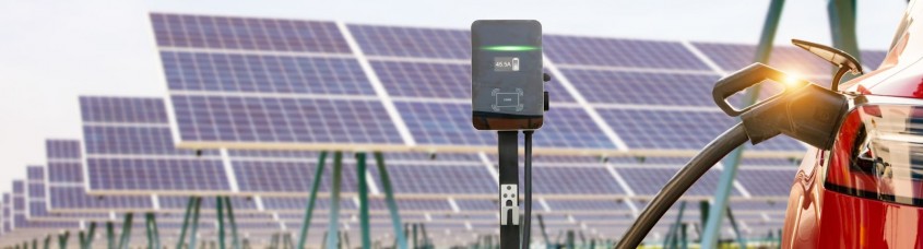 Cum să alegi sistemul fotovoltaic ideal pentru alimentarea mașinii tale electrice