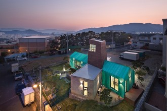 Casă cu turn de observație