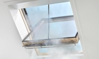 Sistem performant pentru evacuarea fumului - de la VELUX Pe langa bine-cunoscutele ferestre de mansarda VELUX