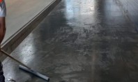5 beneficii ale sigilării și durificării betonului exterior Factori care pot deteriora betonul nesigilat Agresiunea chimica