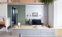 Soluţii inedite de compartimentare într-un apartament mic Reamenajarea unui apartament de 32 mp surprinde prin solutia