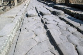 Romanii foloseau o metodă surprinzătoare pentru a repara străzile din Pompei